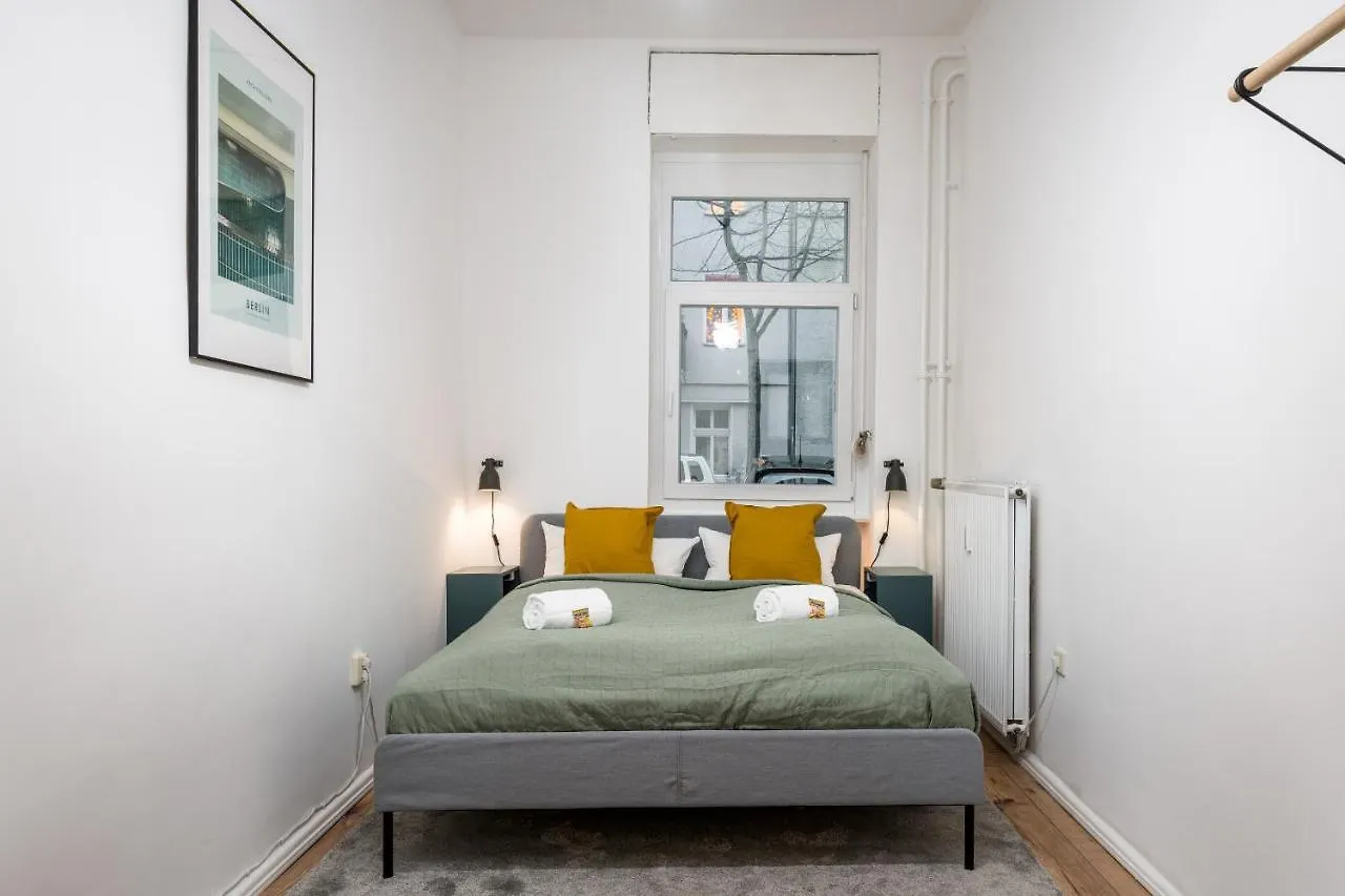 아파트 Super Zentral Super Schoener Altbau In Moabit Rostockerstrasse Im Herzen Von Berlin Fuer Bis Zu 6 Personen 독일